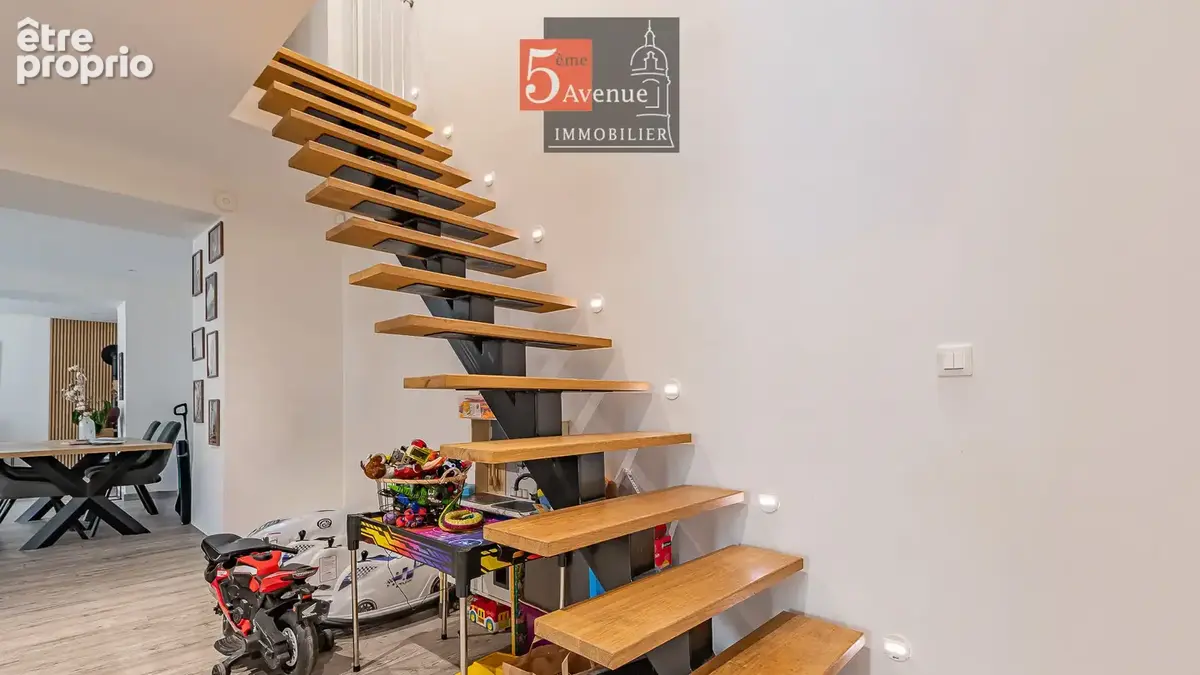 Maison entièrement rénovée de 156m2 avec dépendance et grand garage à 15 min de Chantilly - photo 7