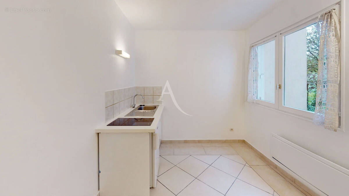 Appartement à CHILLY-MAZARIN