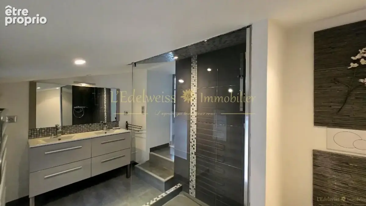 Nîmes- Maison de ville 106 m2   4 chambres   Terrasse privative 35 m2 - photo 11