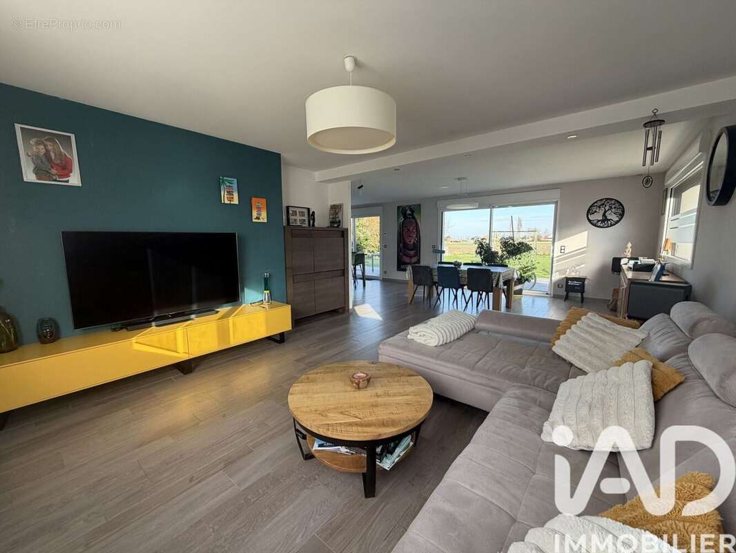 Photo 2 - Maison à AUDRUICQ