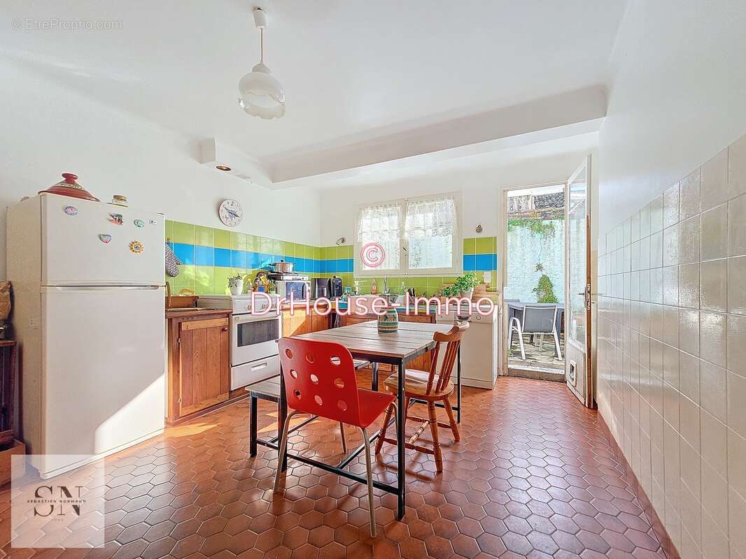 Maison à SAINTE-LIVRADE-SUR-LOT