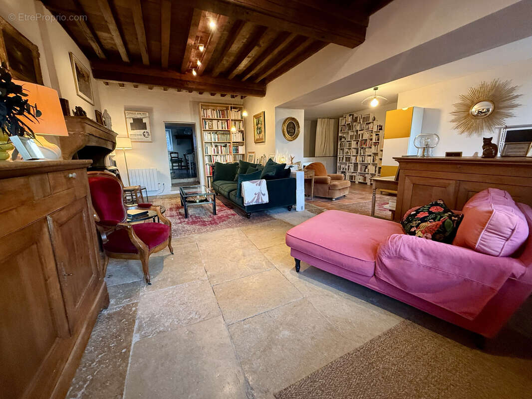 Maison à VEZELAY