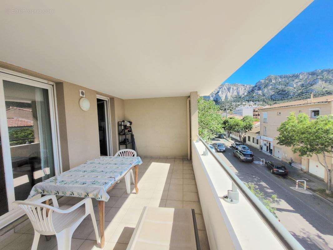 Appartement à MARSEILLE-8E