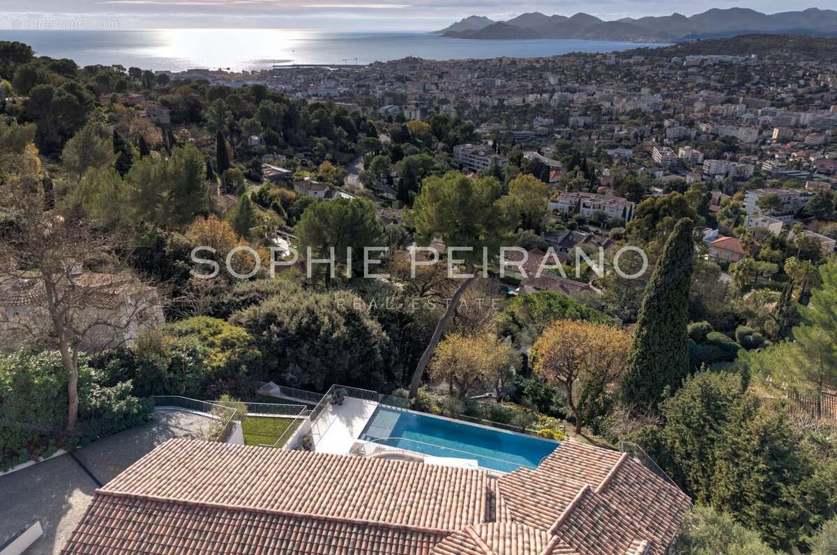 Maison à CANNES