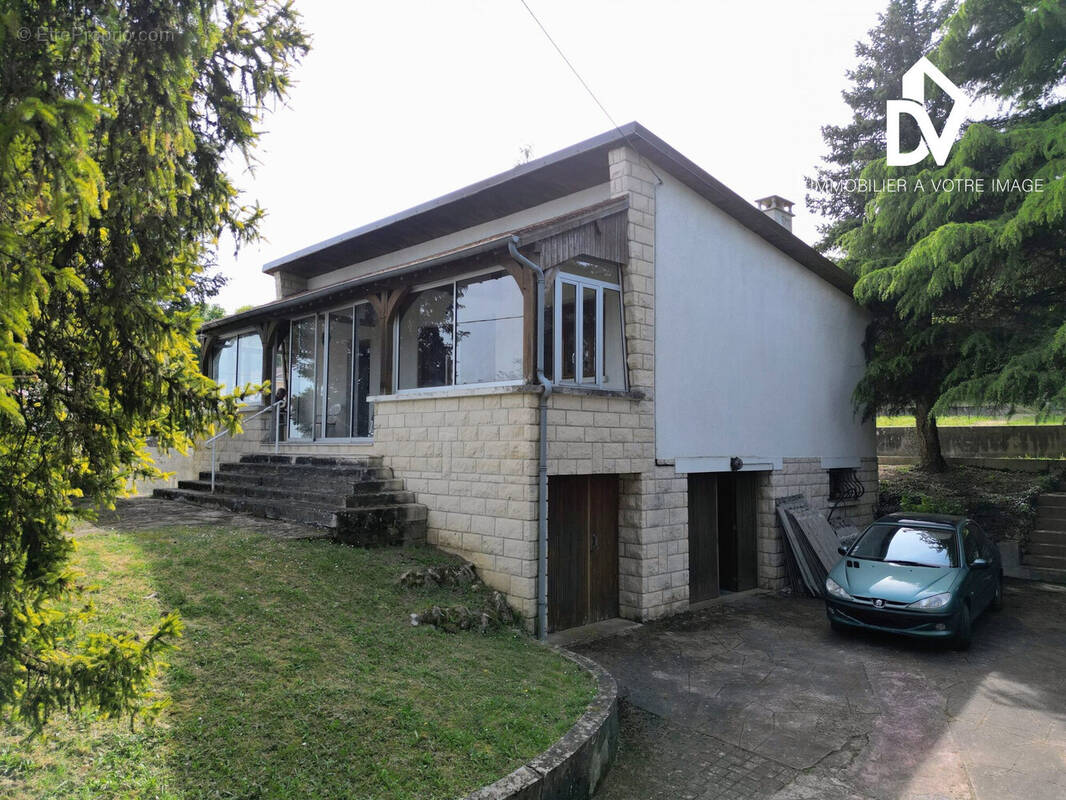Maison à SENAN