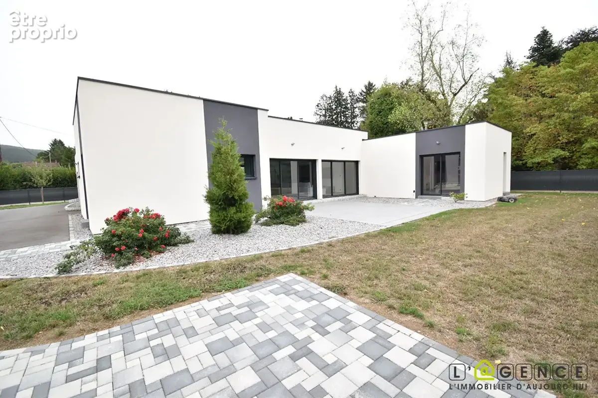 Maison à ANOULD