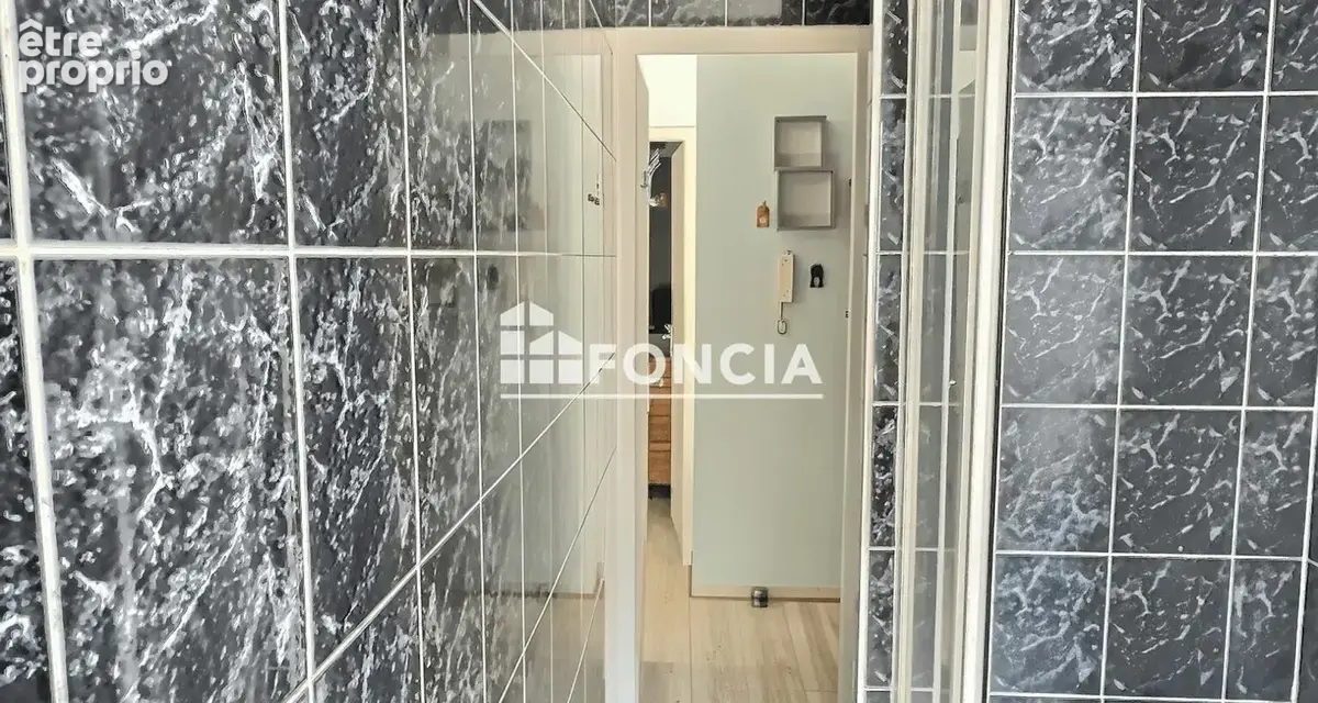 Appartement type 2 loué - photo 5