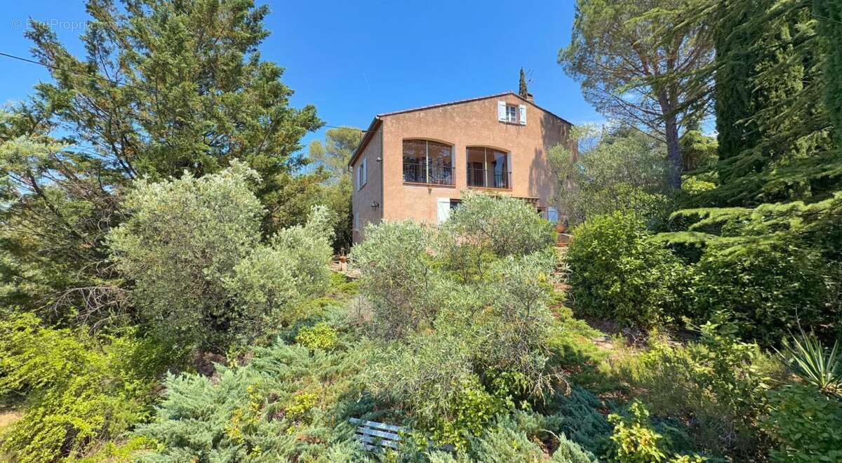 Maison à CARCES