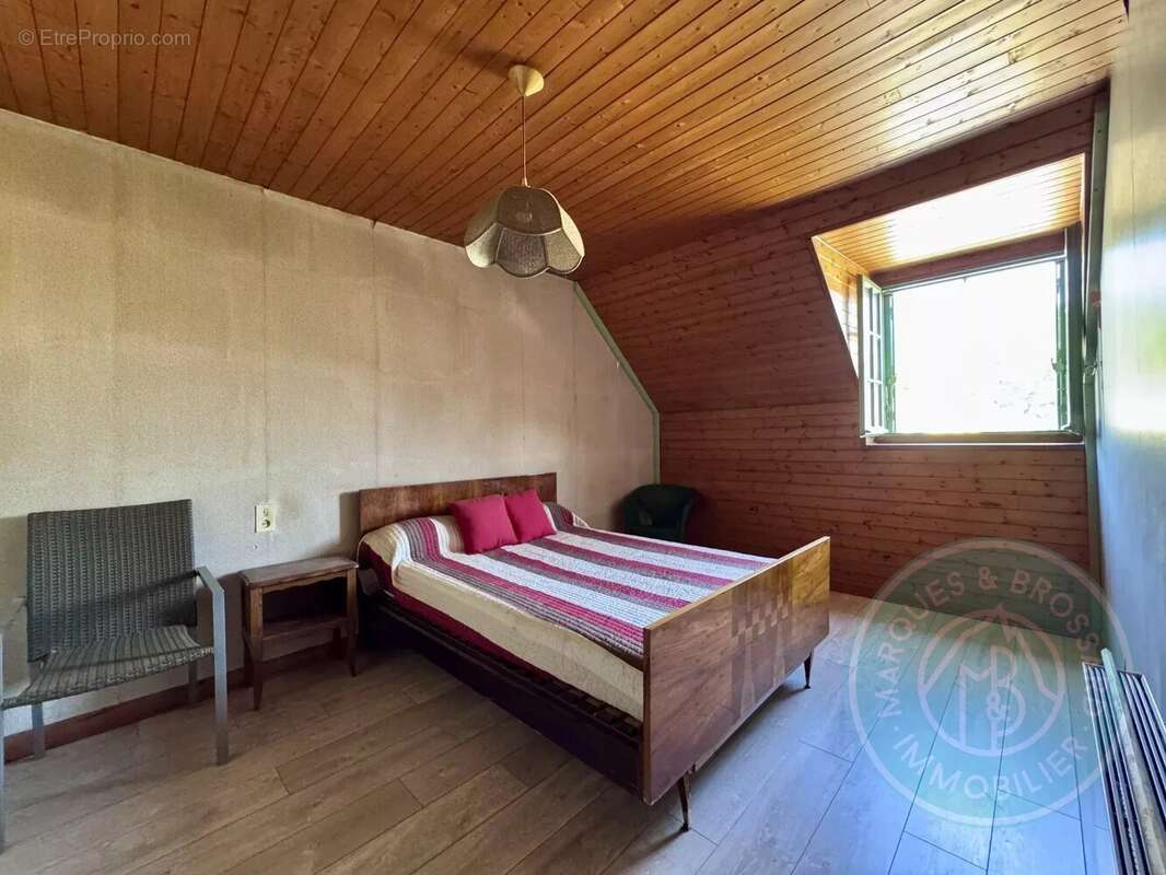 Corps de ferme en viager 5 pièces 105 m2 - photo 8