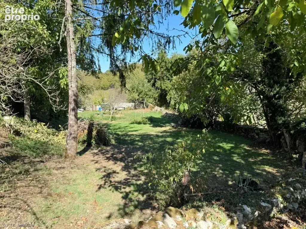 Maison En Pierre Rénovée Avec 4 Chambres - photo 22