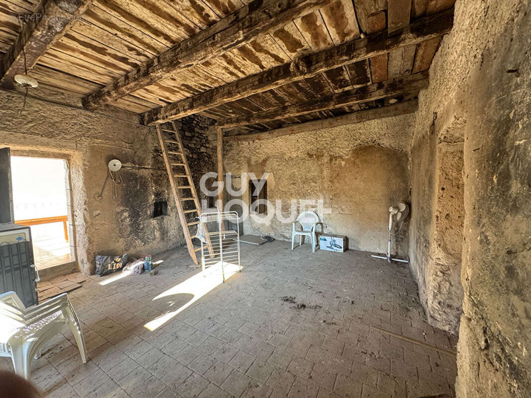 Maison à LACHAPELLE-SOUS-AUBENAS