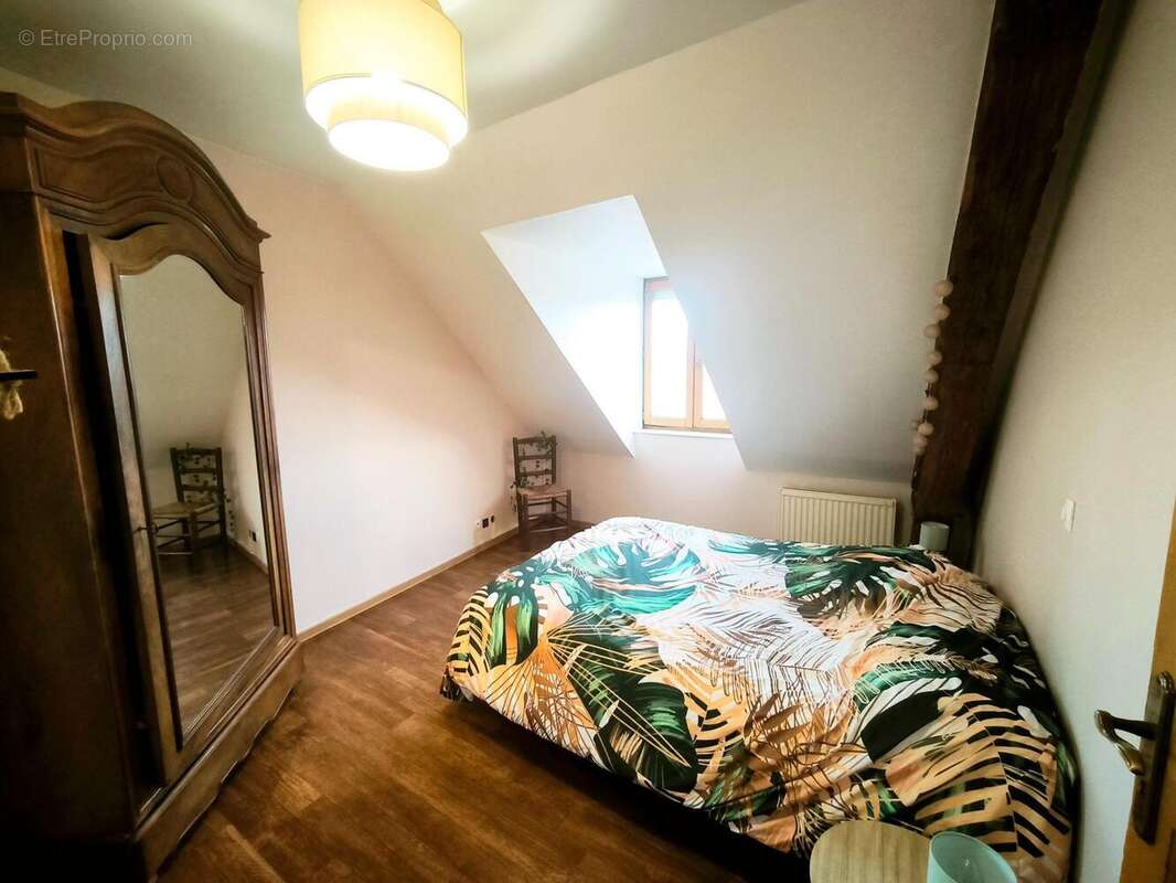 Photo 6 - Commerce à VERNEUIL-EN-HALATTE