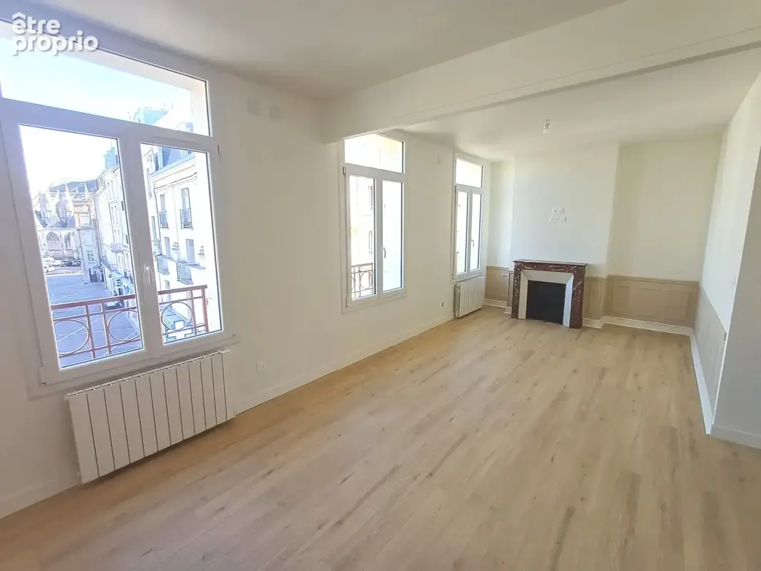Très Bel Appartement entièrement rénové avec Vue Dégagée Centre ville de Dieppe - photo 3