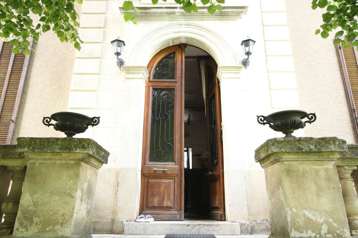 Maison à SAINT-PAUL-DE-JARRAT