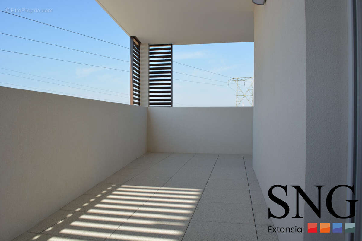 Terrasse Nord ouest - Appartement à BAILLARGUES