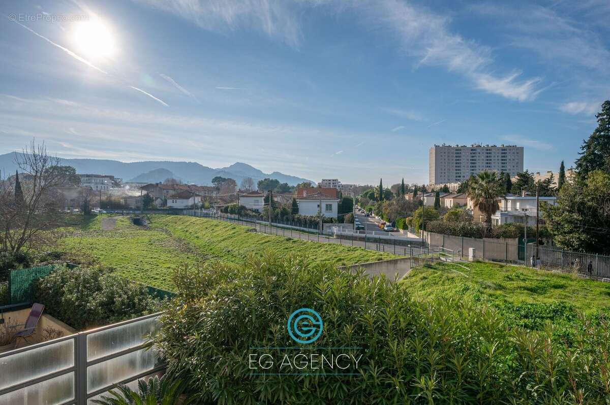 Appartement à MARSEILLE-9E