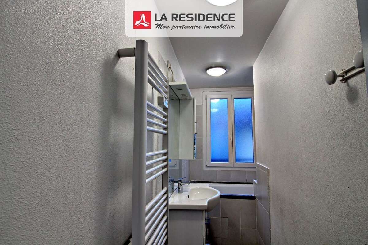 Maison à LES MUREAUX