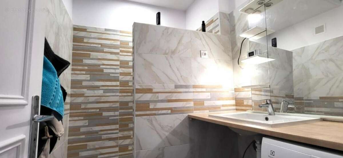 Appartement à SAINT-ESTEVE