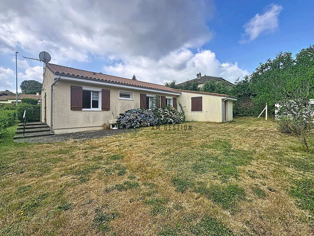 Maison Cussac 4 pièce(s) 80 m2 - photo 4