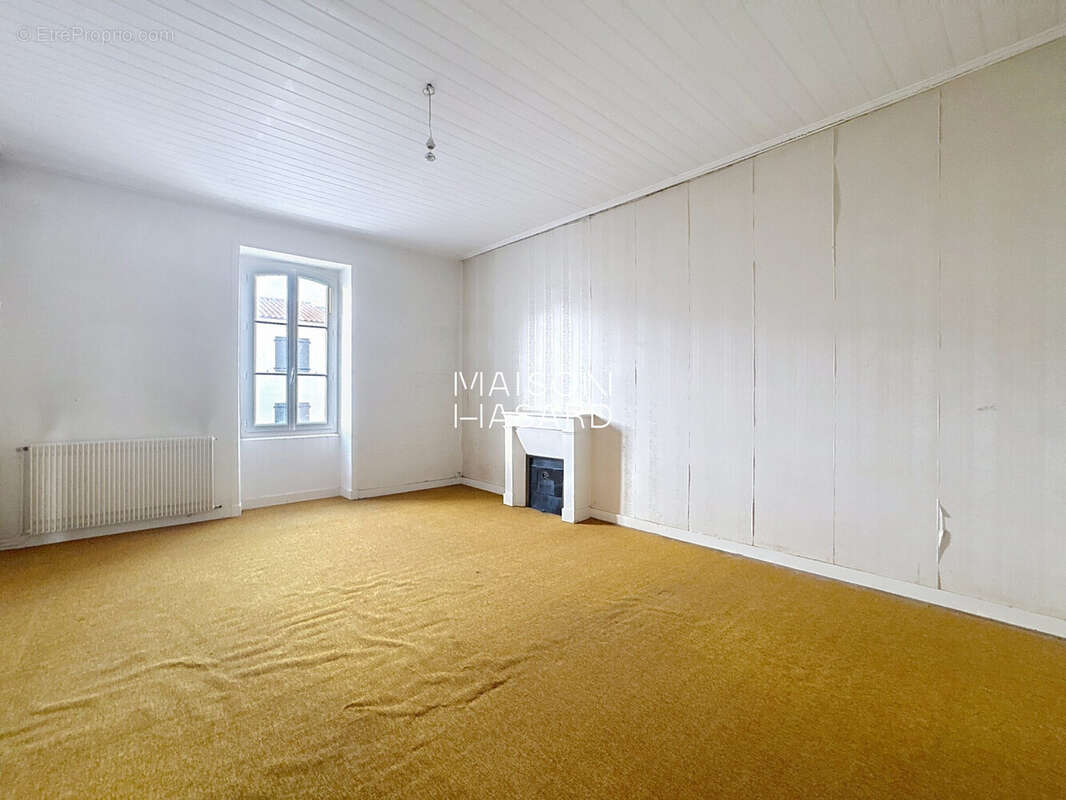 Maison à TALMONT-SAINT-HILAIRE