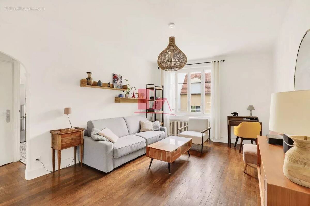 Appartement à VANVES