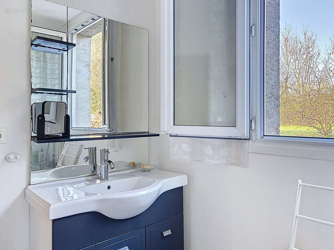 Maison à NEUFMESNIL