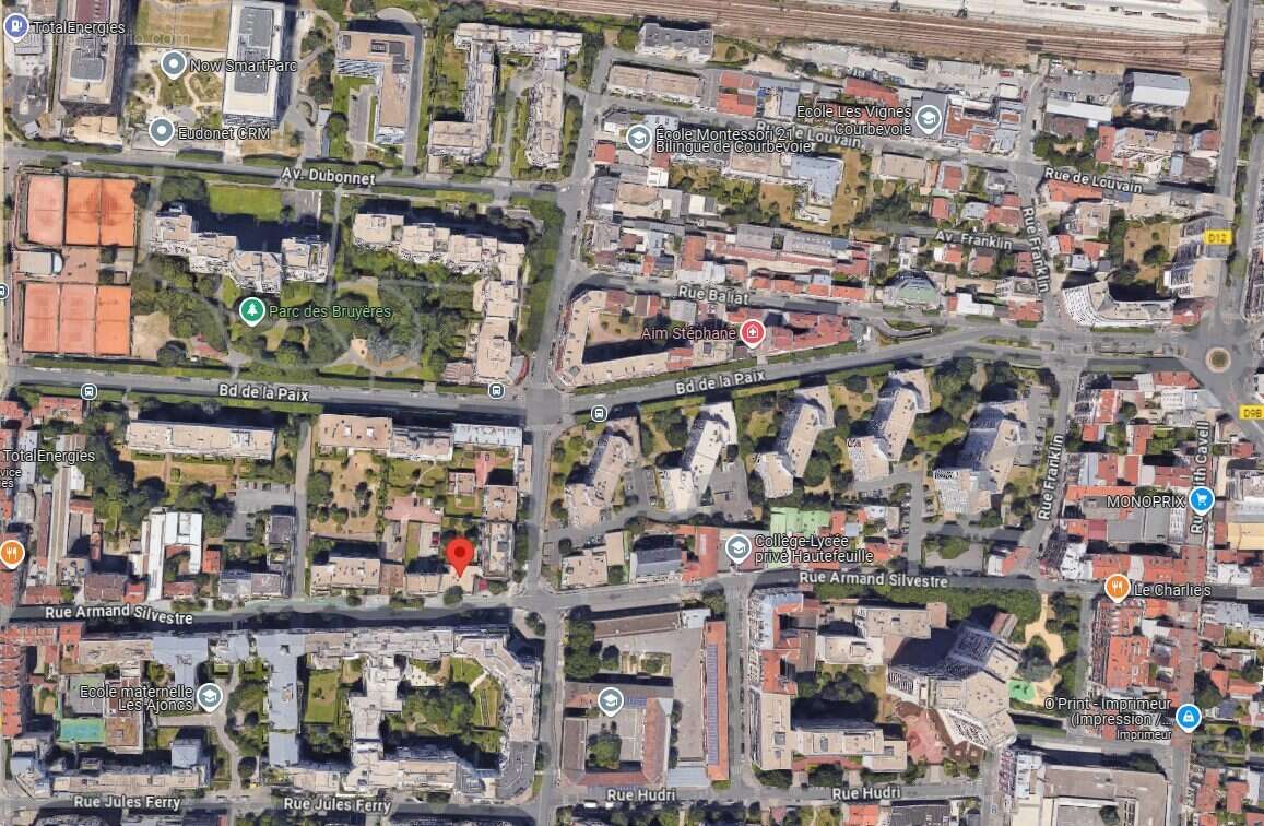 Parking à COURBEVOIE