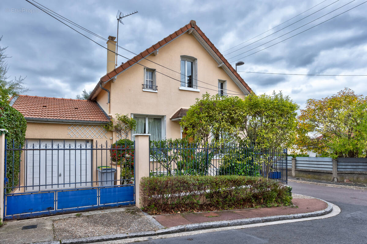 Maison à RUEIL-MALMAISON