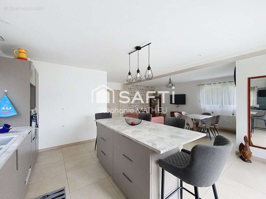 Photo 3 - Maison à LABASTIDE-DU-TEMPLE