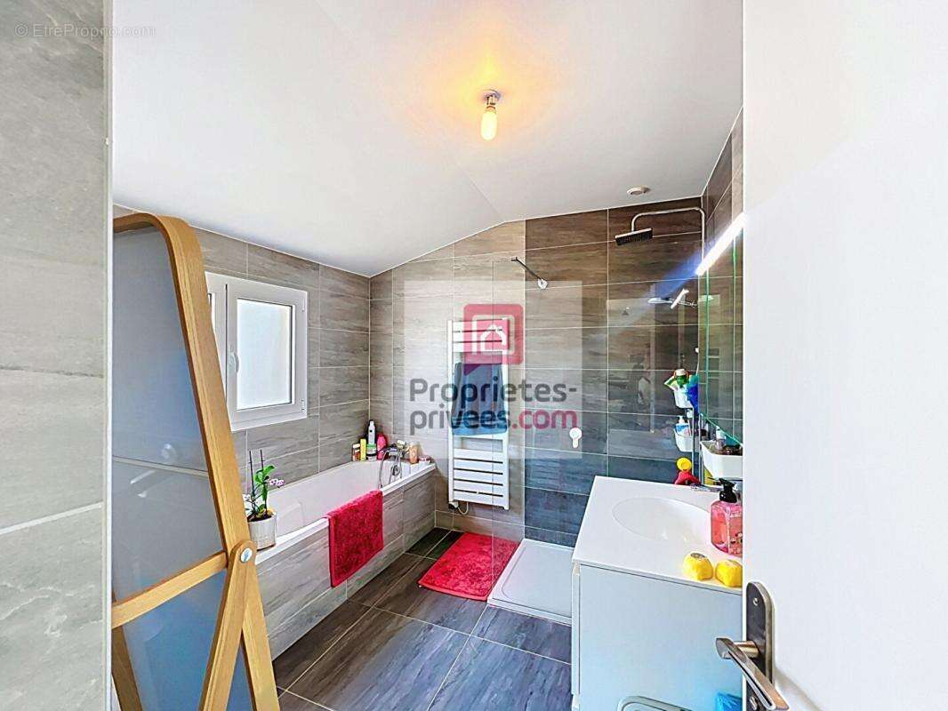 Maison Le Perray En Yvelines 3 pièce(s) 67 m2 - photo 5