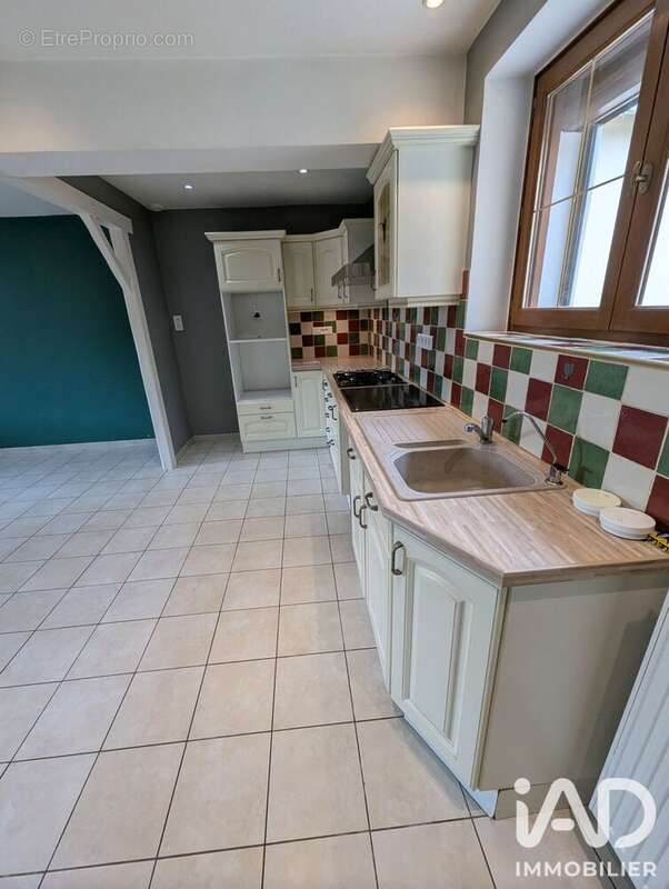 Maison 90 m² à Mont-Saint-Sulpice  - photo 3