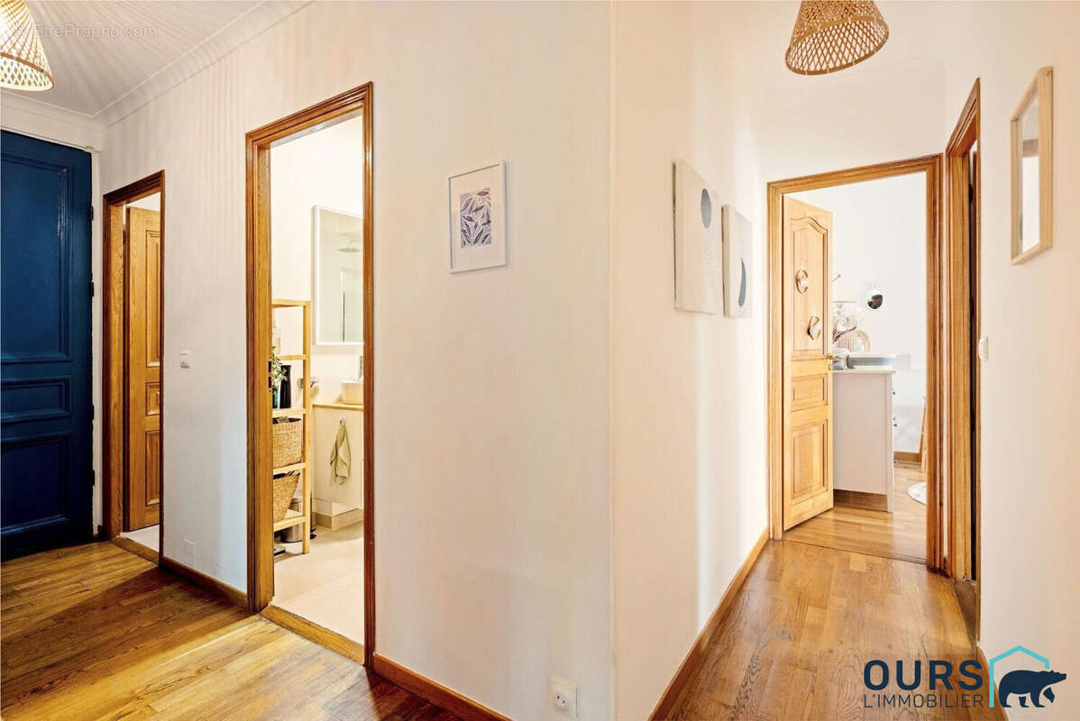 Appartement à SAINT-DENIS