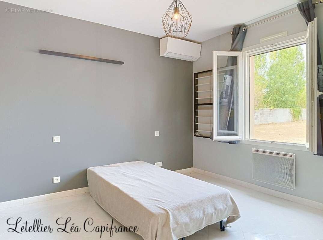 Maison à vendre 7 pièces SAINT GELAIS (79) - photo 11