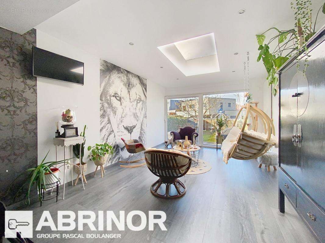 Maison à WATTIGNIES