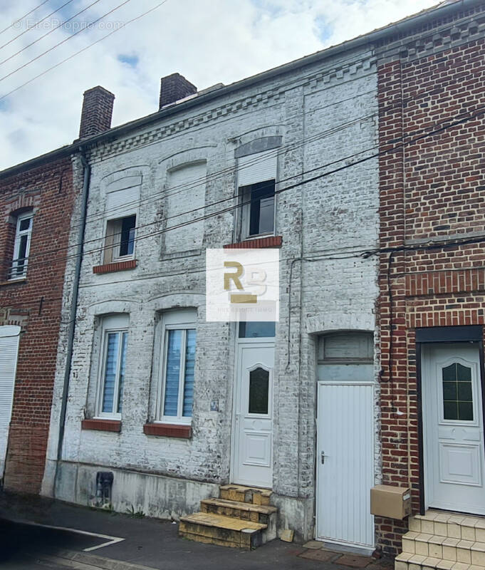 Maison à BRUAY-LA-BUISSIERE
