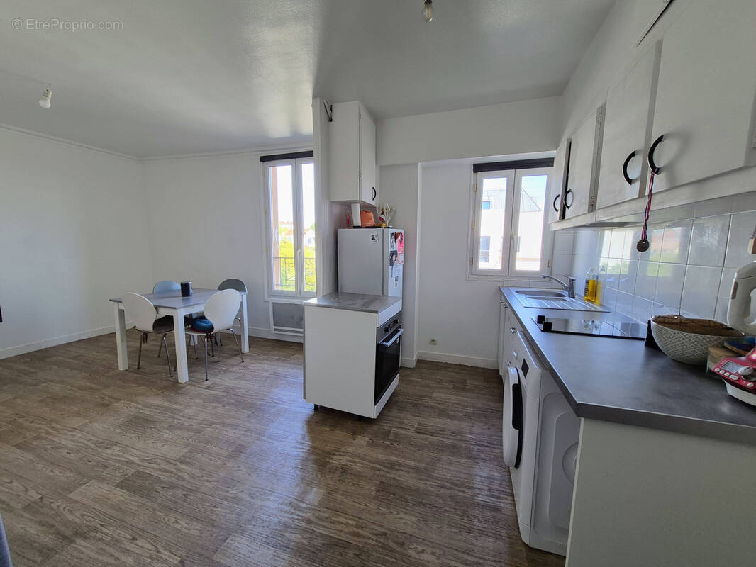 Appartement à LE PERREUX-SUR-MARNE