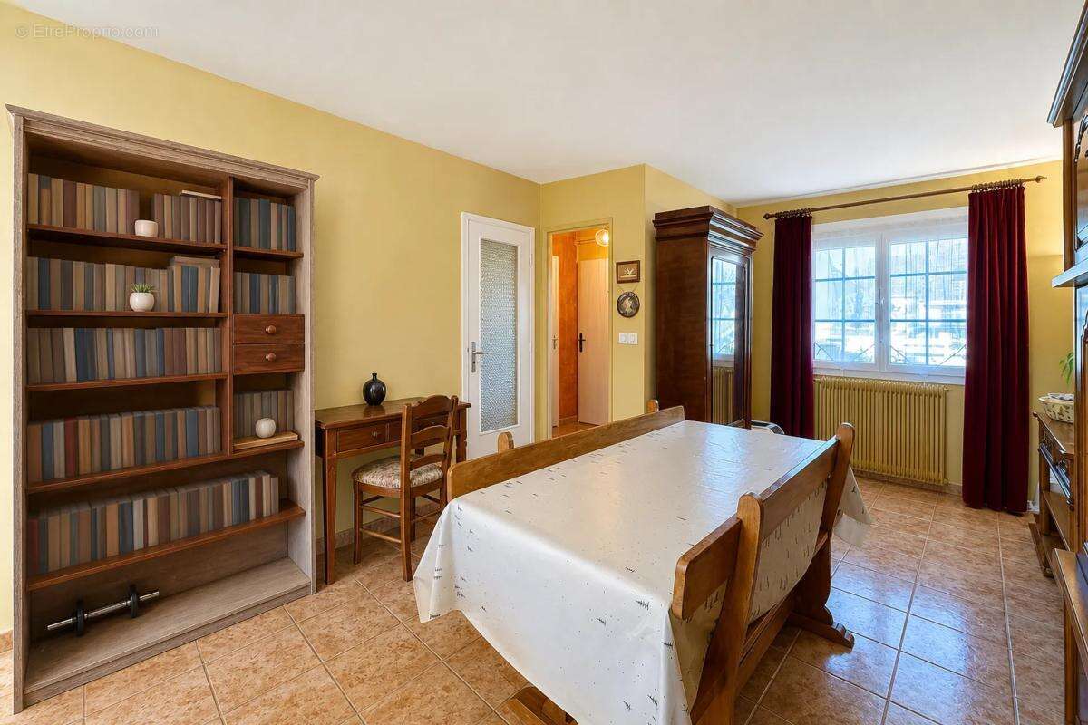 Maison à LA FERTE-GAUCHER