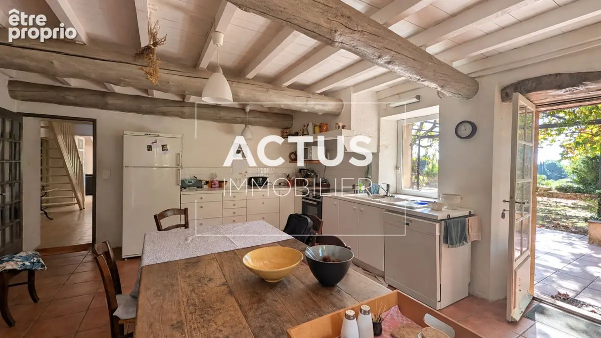 Maison 5 pièces 172 m² à vendre à Lambesc (13410) - photo 6