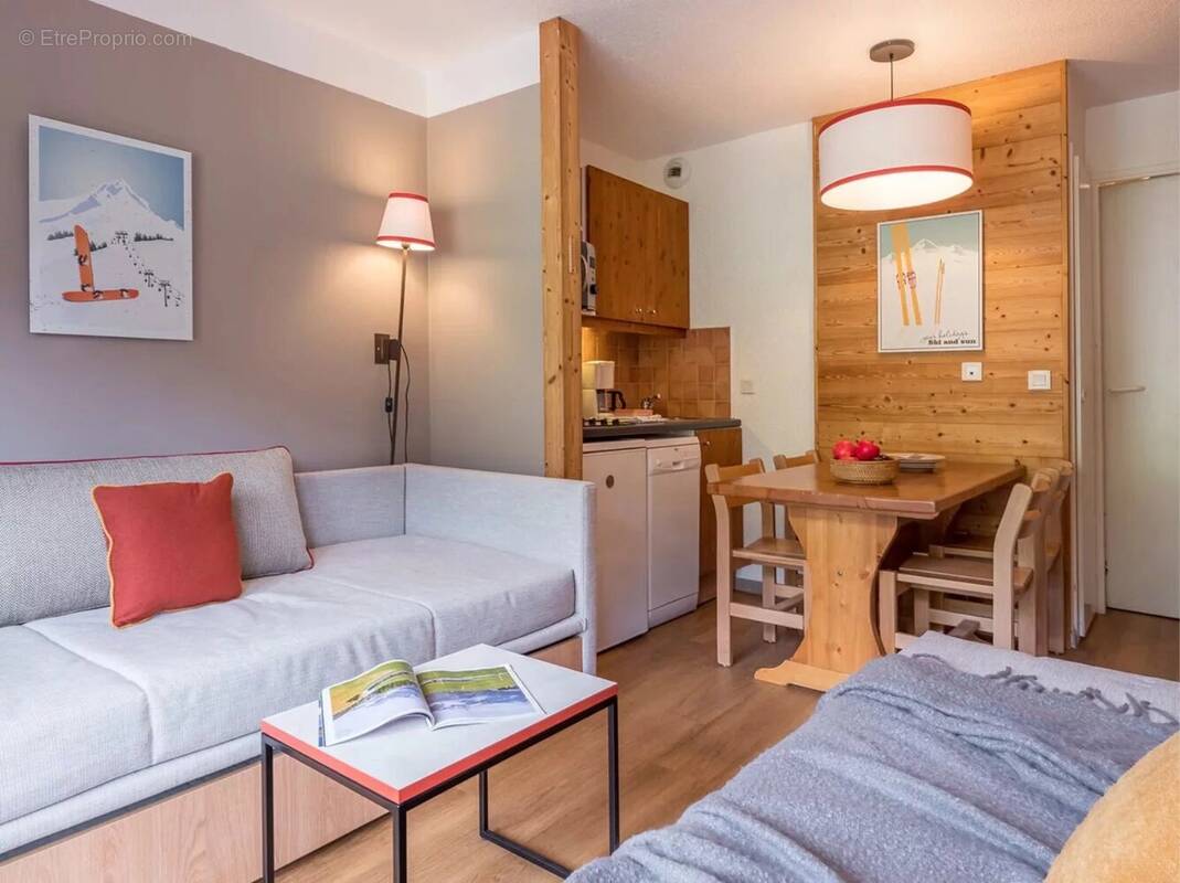 Appartement à LES ALLUES