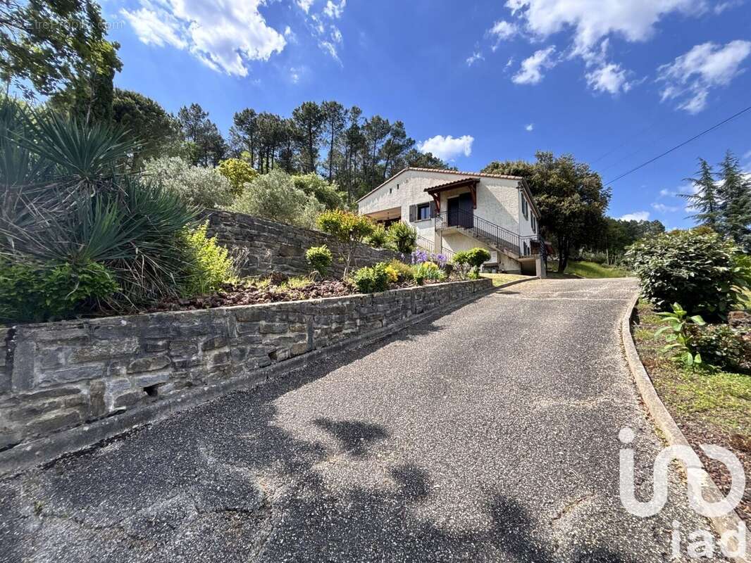 Photo 9 - Maison à UCEL