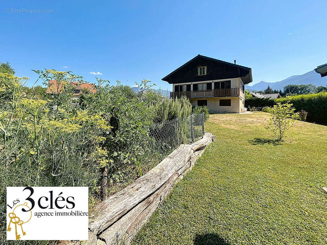 Maison à SAINT-BALDOPH