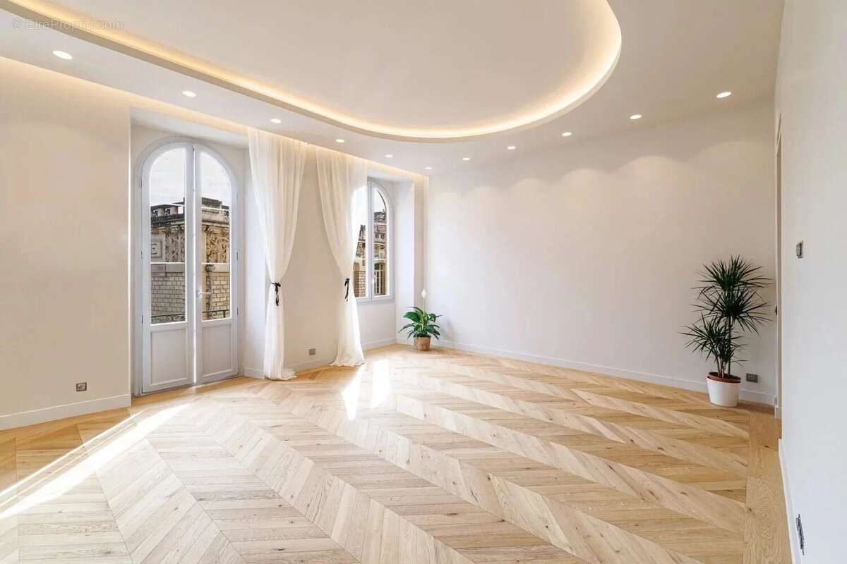Appartement 120 m² à Nice  - photo 4