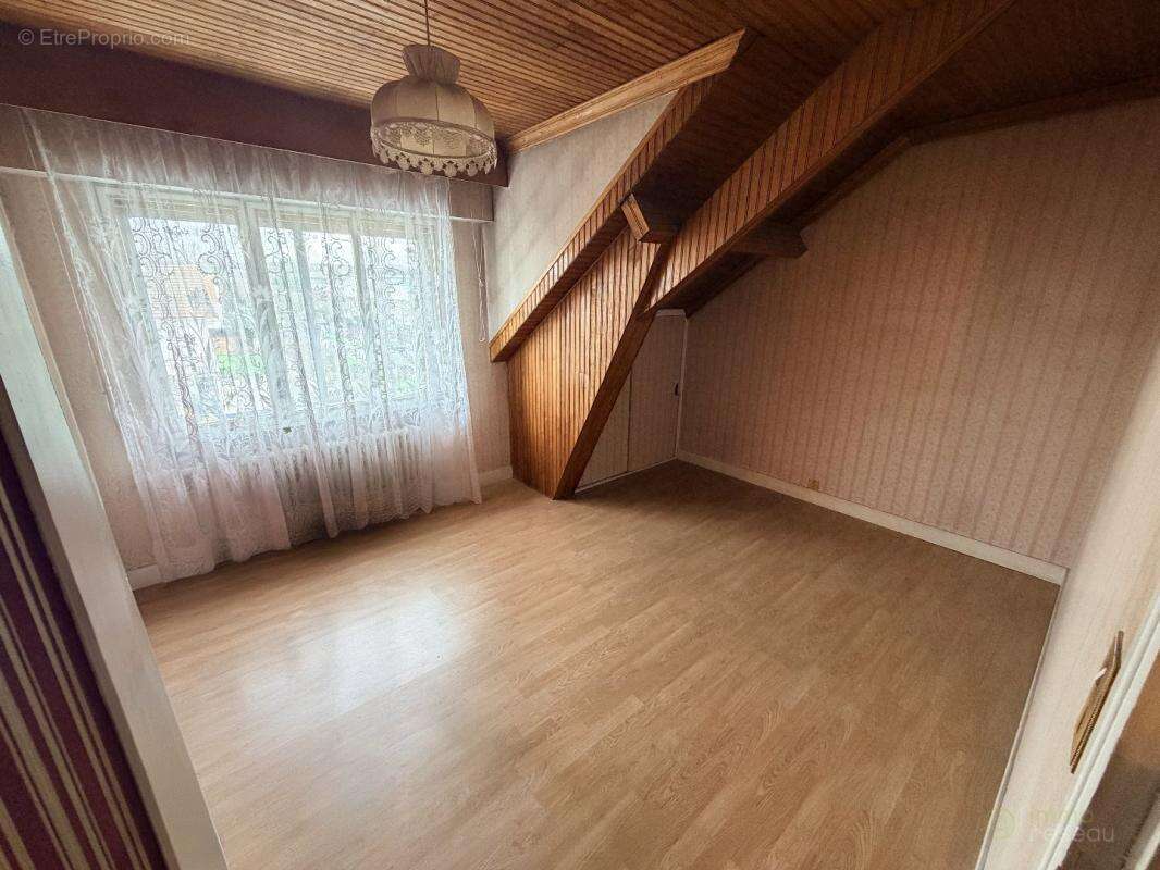 Maison à VILLEPARISIS