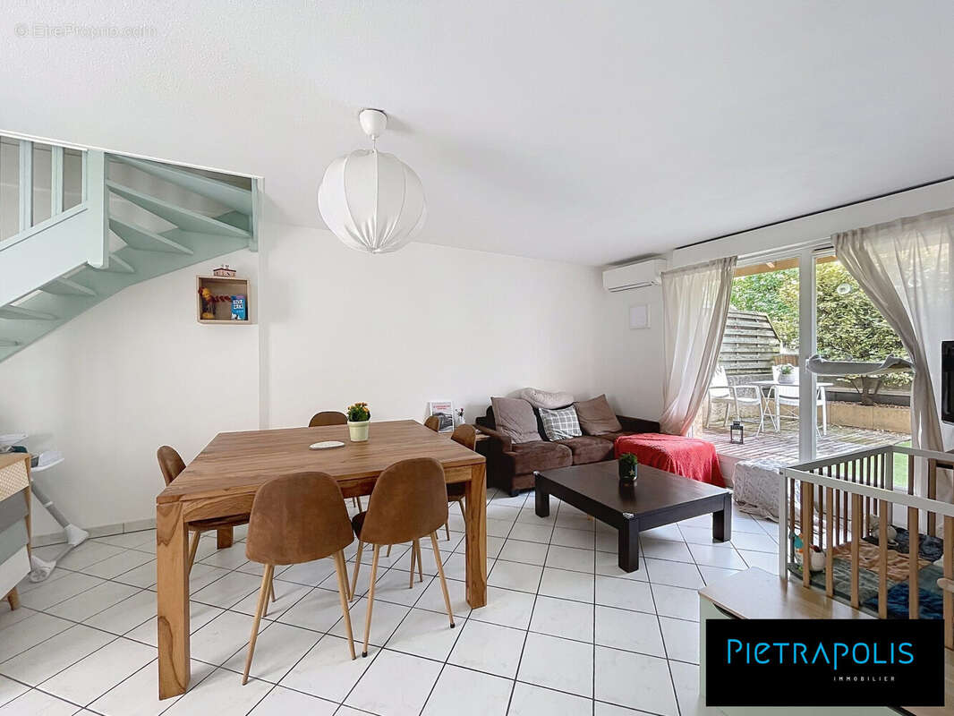 Appartement à LYON-8E