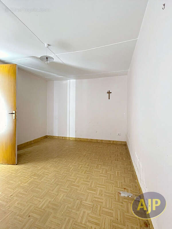 Saint jean la poterie, 2 maisons - photo 10