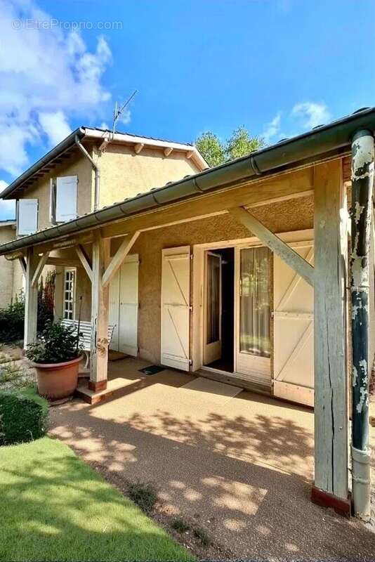 Photo 3 - Maison à DARDILLY