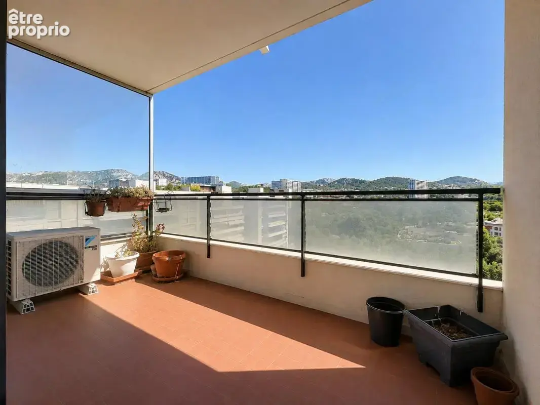 Appartement 4 pièces 84 m² à vendre à Marseille-9e (13009) - photo 2