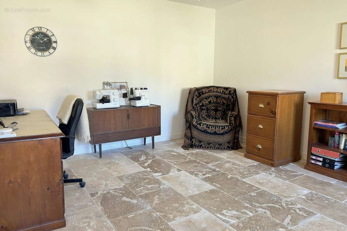 Maison à AUBETERRE-SUR-DRONNE