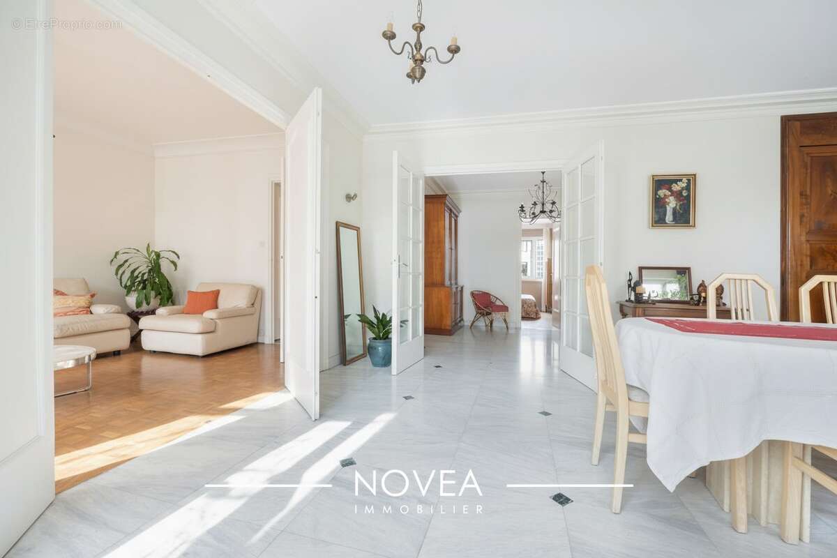 Appartement à LYON-6E