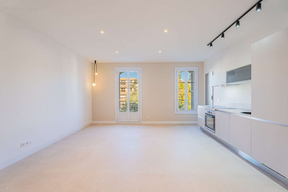 Appartement à NICE